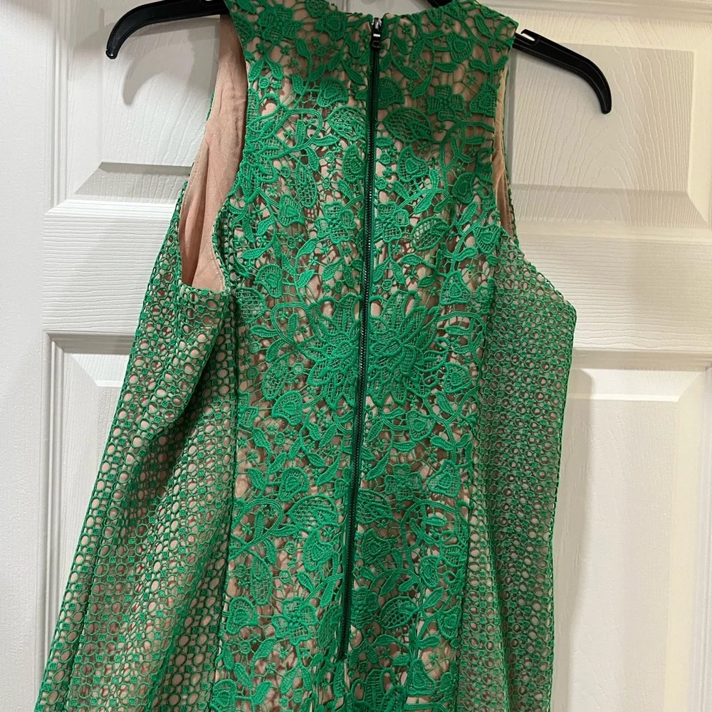 Adelyn Rae Shift Dress - Picture 7 of 7